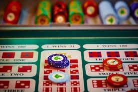 Antarmuka platform stasiunjp menampilkan pasar sepak bola dan permainan kasino